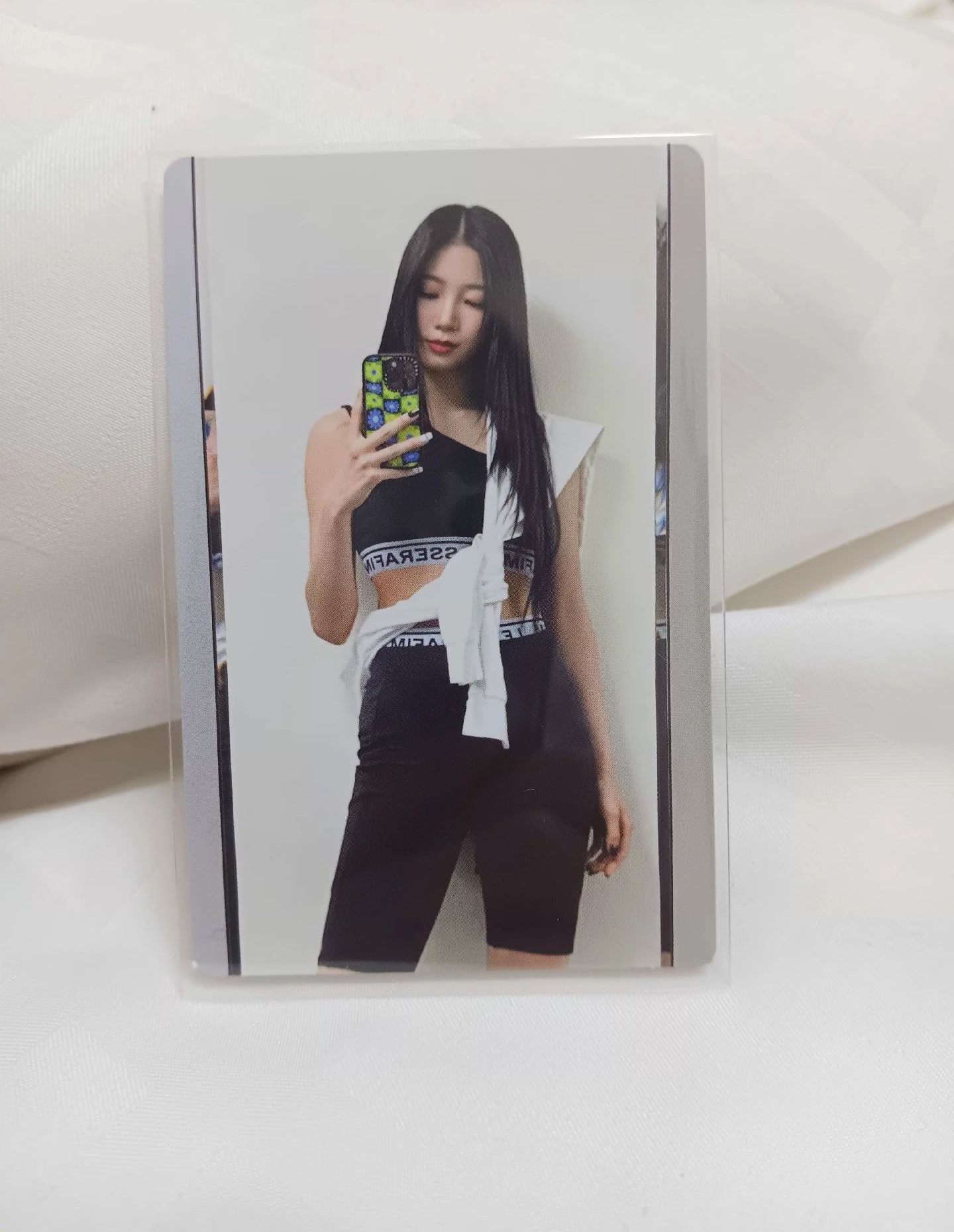 LE SSERAFIM KAZUHA專卡