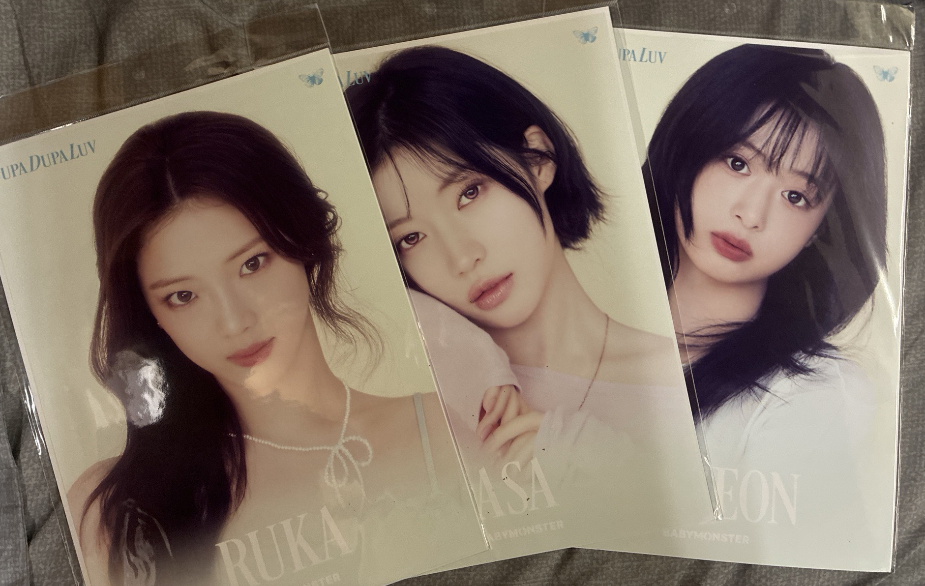 SUPADUPALUV海報 露角賢