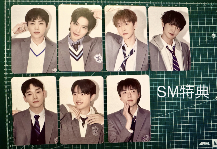 EXO 2024年曆僅拆封檢查 全配置+SM特典套裝