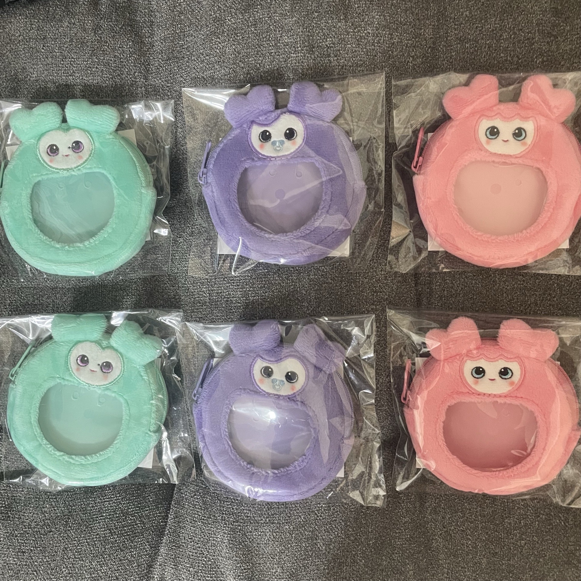 現貨 全新未拆 MISAMO徽章套（需要多帶賣場綁物/小卡） MINA SANA MOMO徽章套