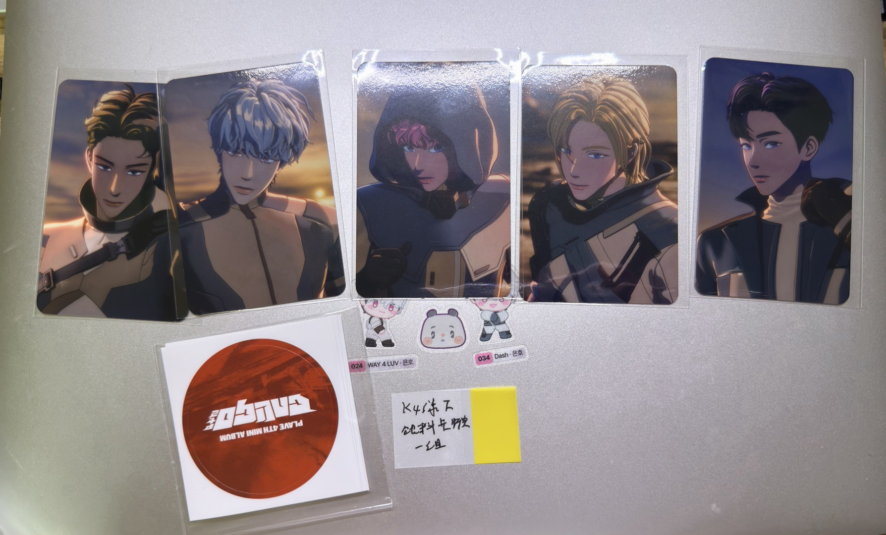 一組五張含貼紙