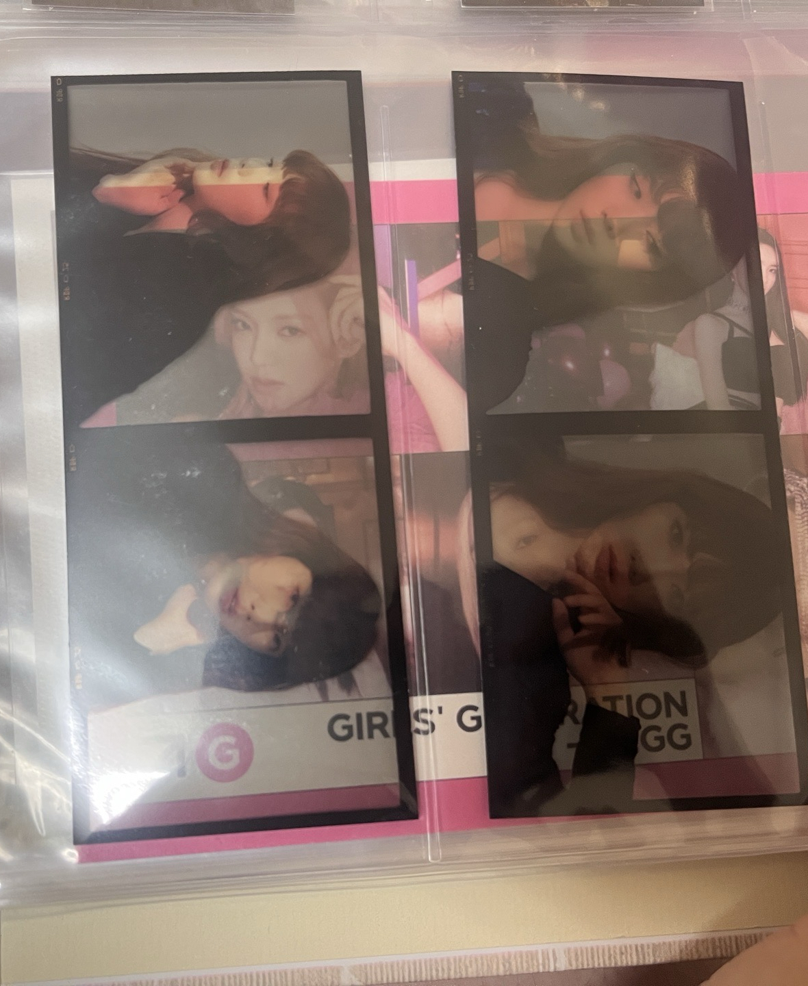 The UNSEEN 膠片 照片組 A+B 因為是膠片會有磨損狀況 不確定外包裝還在不在 