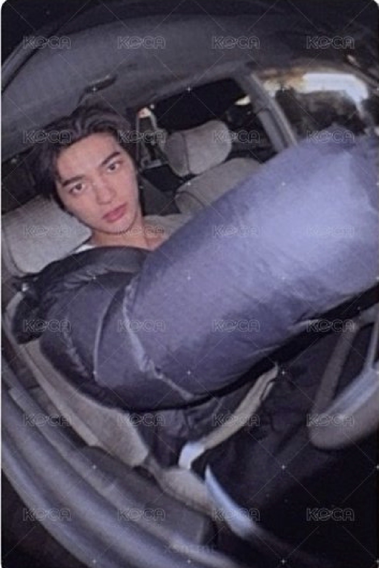 頌缽需綁兩張卡