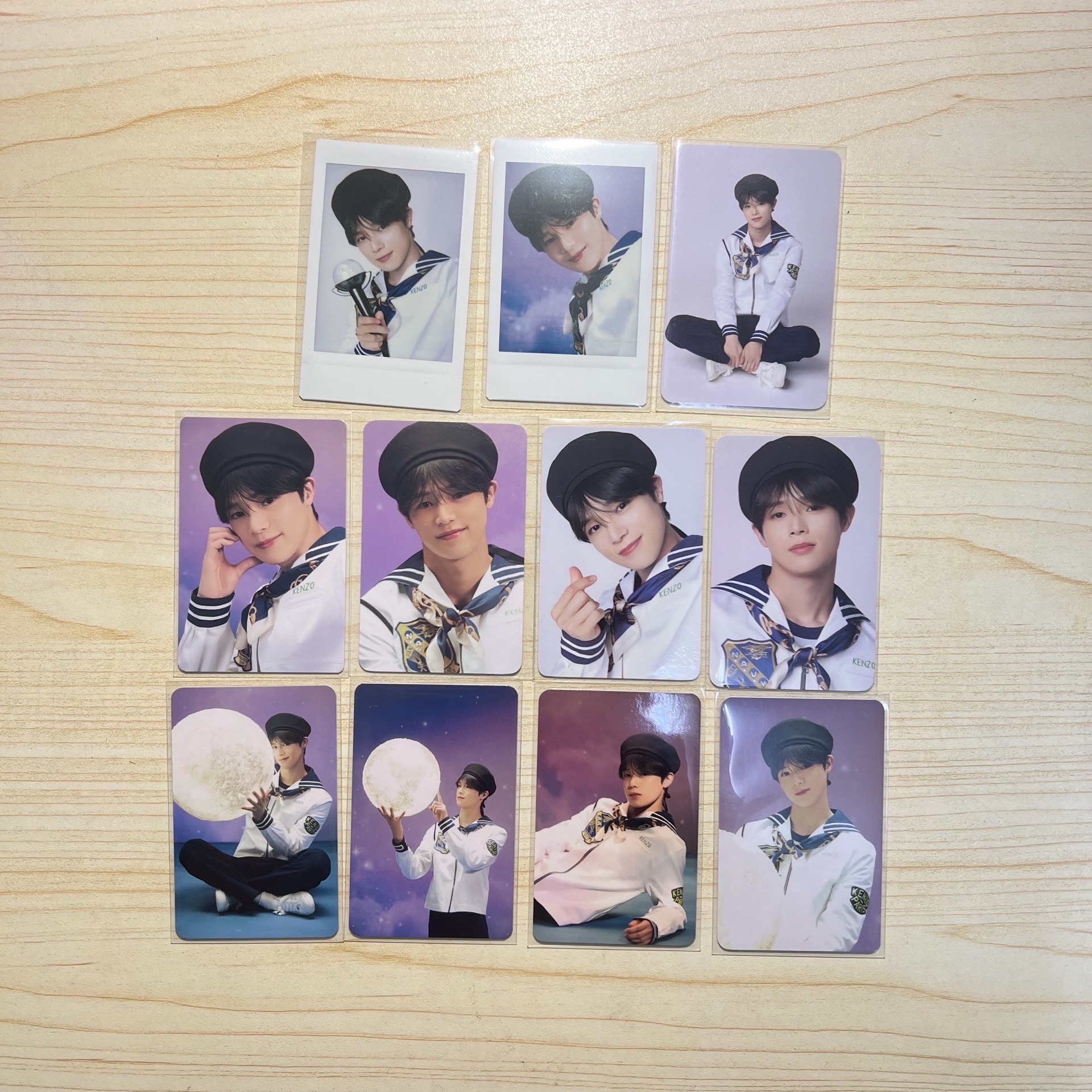 k盤 三圖35張小卡2張證件照