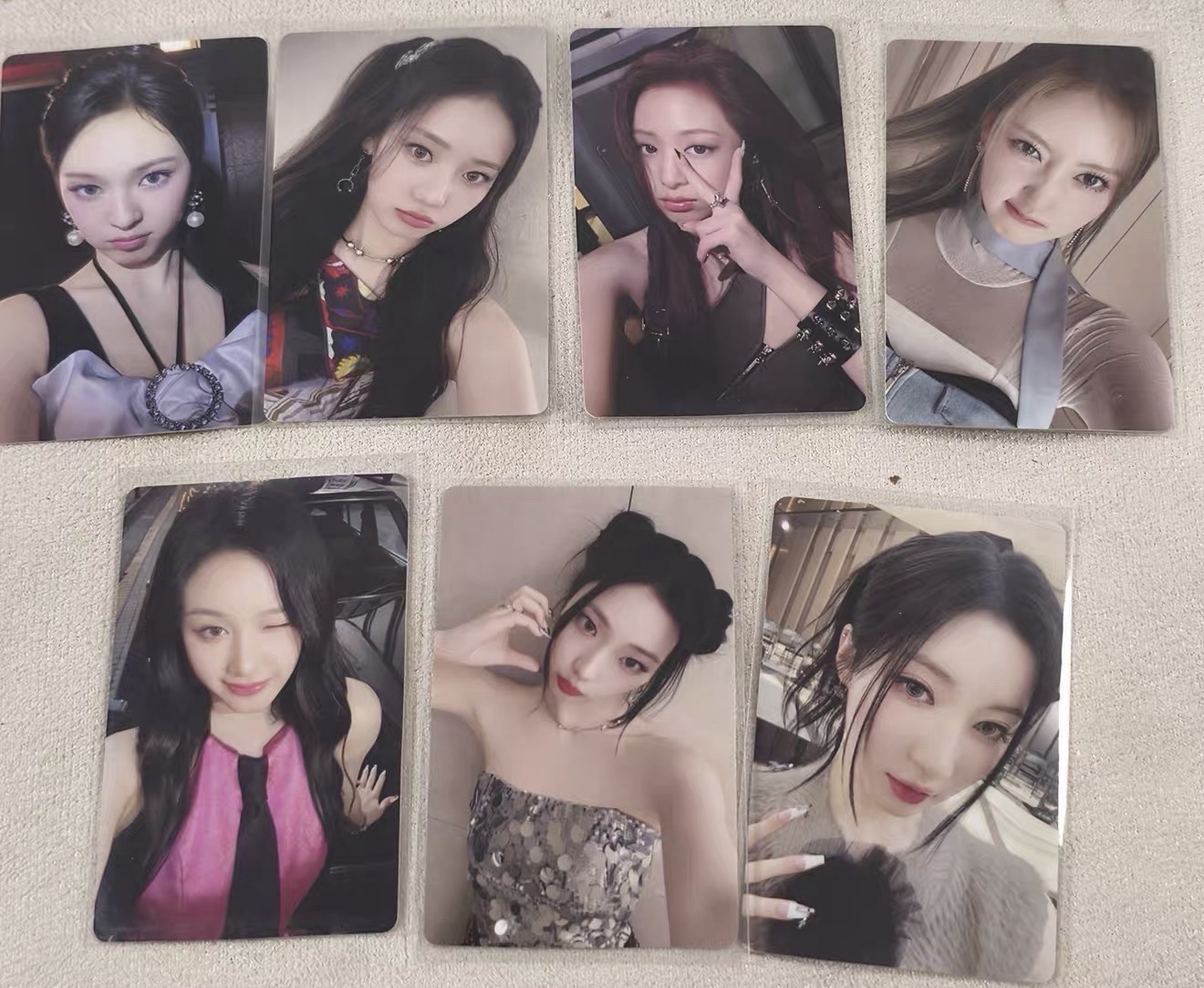 Babymonster yzy 快閃幸運卡一套