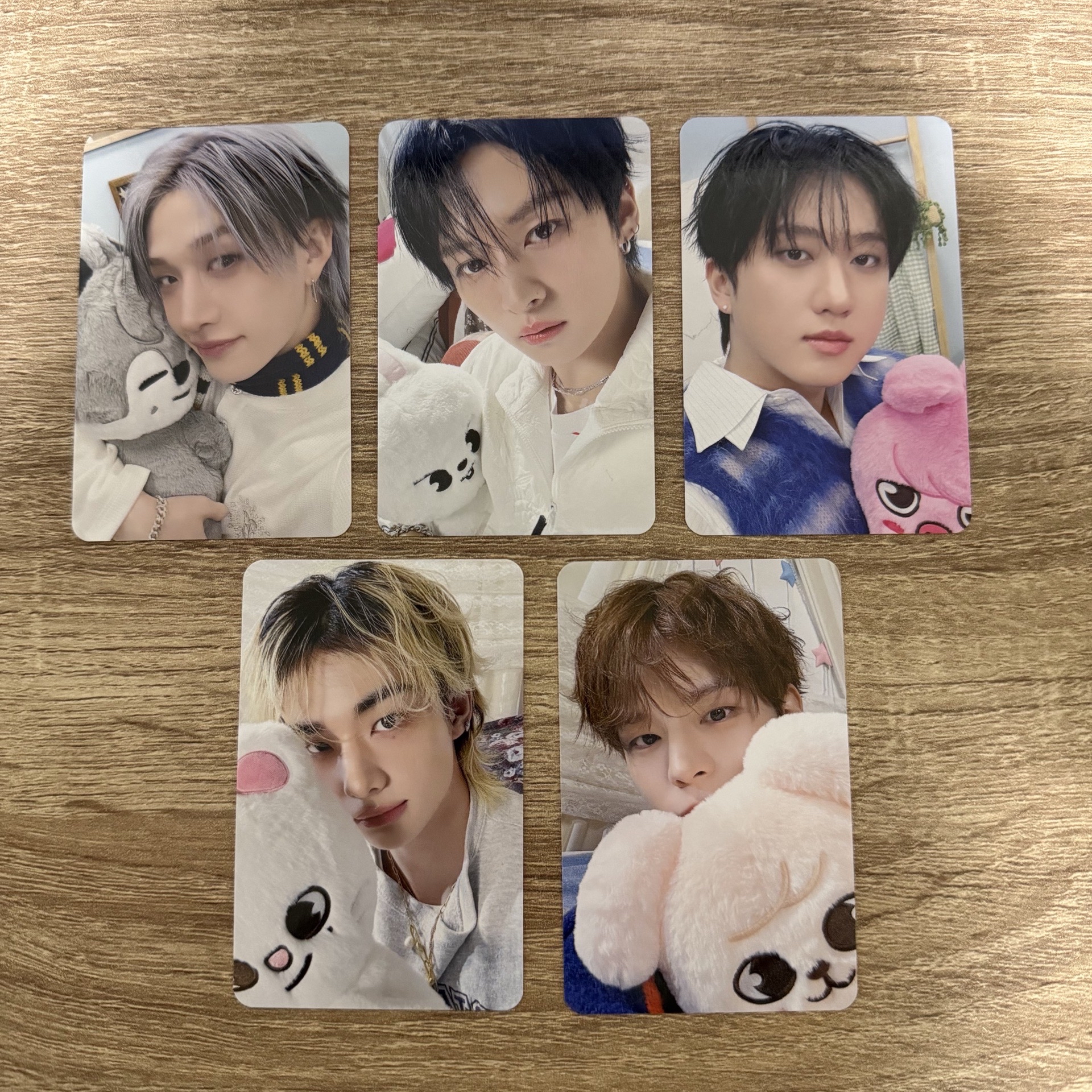 Stray kids 韓國 6期 見面會 4/04 入場禮  小卡 入場卡 little house