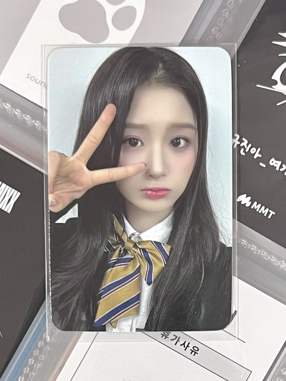 💫 NMIXX 校服薛