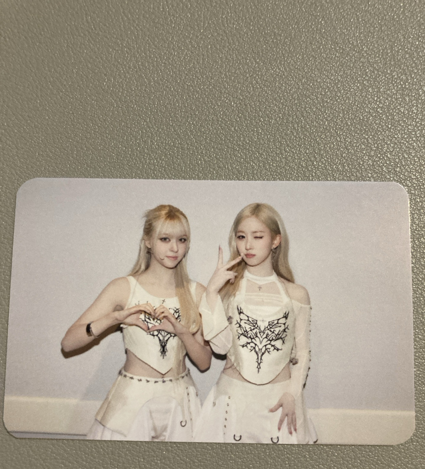 1元起標活動 一巡寫真yes24團卡特典