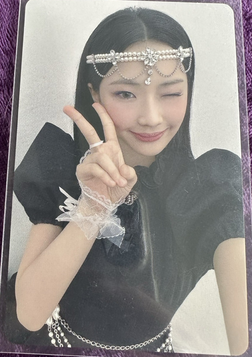 競標 🩵BABYMONSTER RUKA 塔店1.0特典 公主露