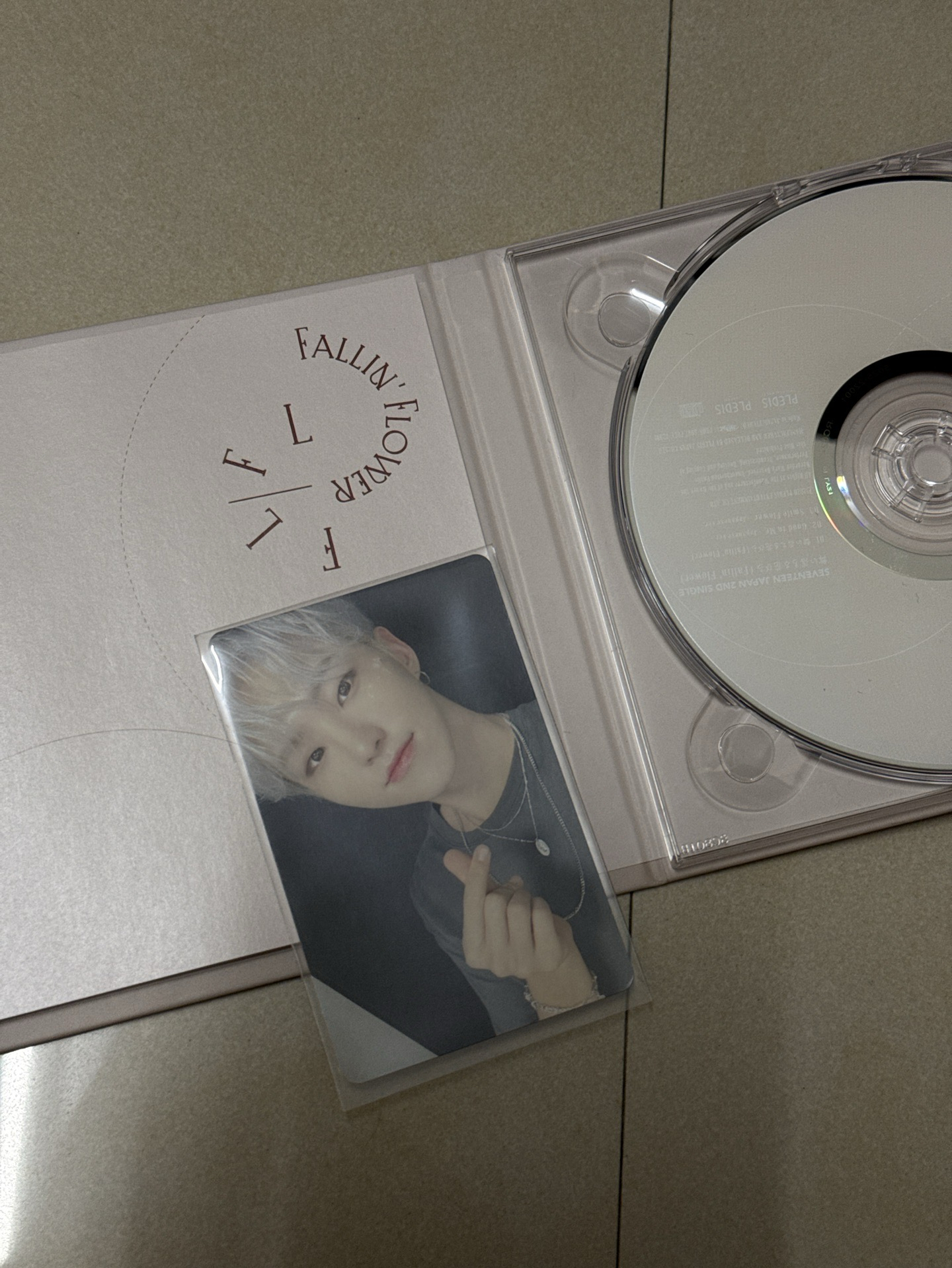 落花專輯 初回限定盤A 落花榮.比心榮