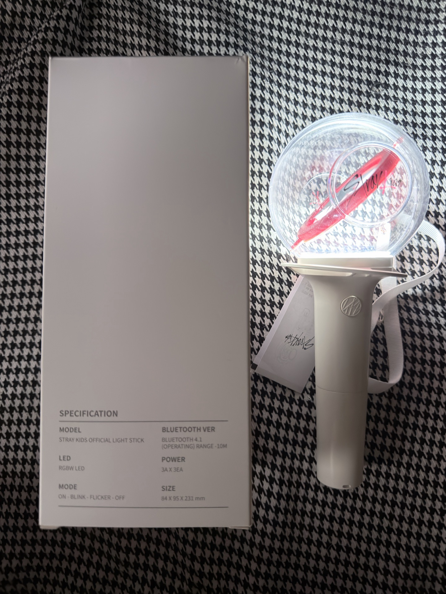 （現貨 紙箱寄出）straykids skz 一代手燈