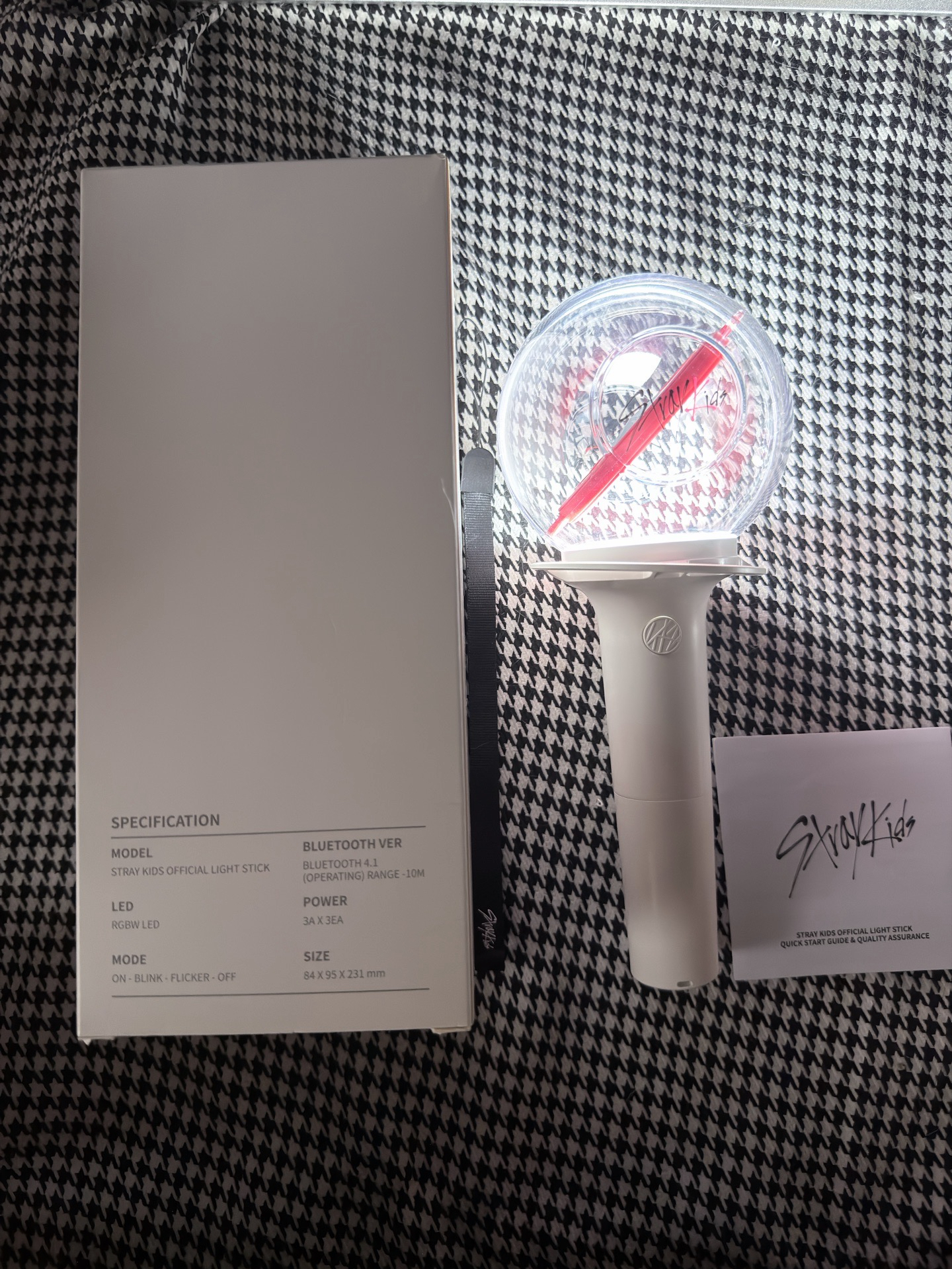 （現貨 紙箱寄出）straykids skz 一代手燈