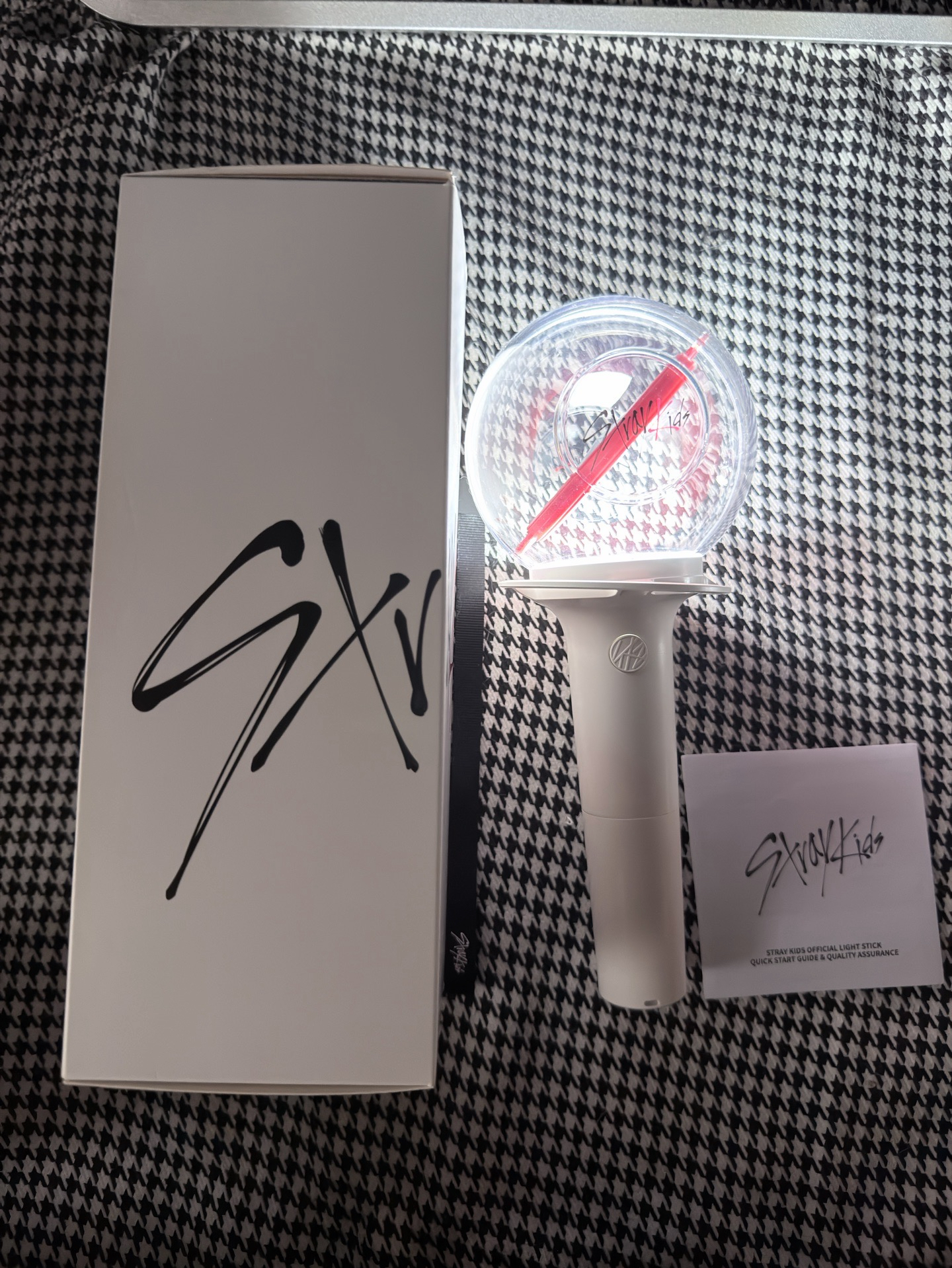 （現貨 紙箱寄出）straykids skz 一代手燈