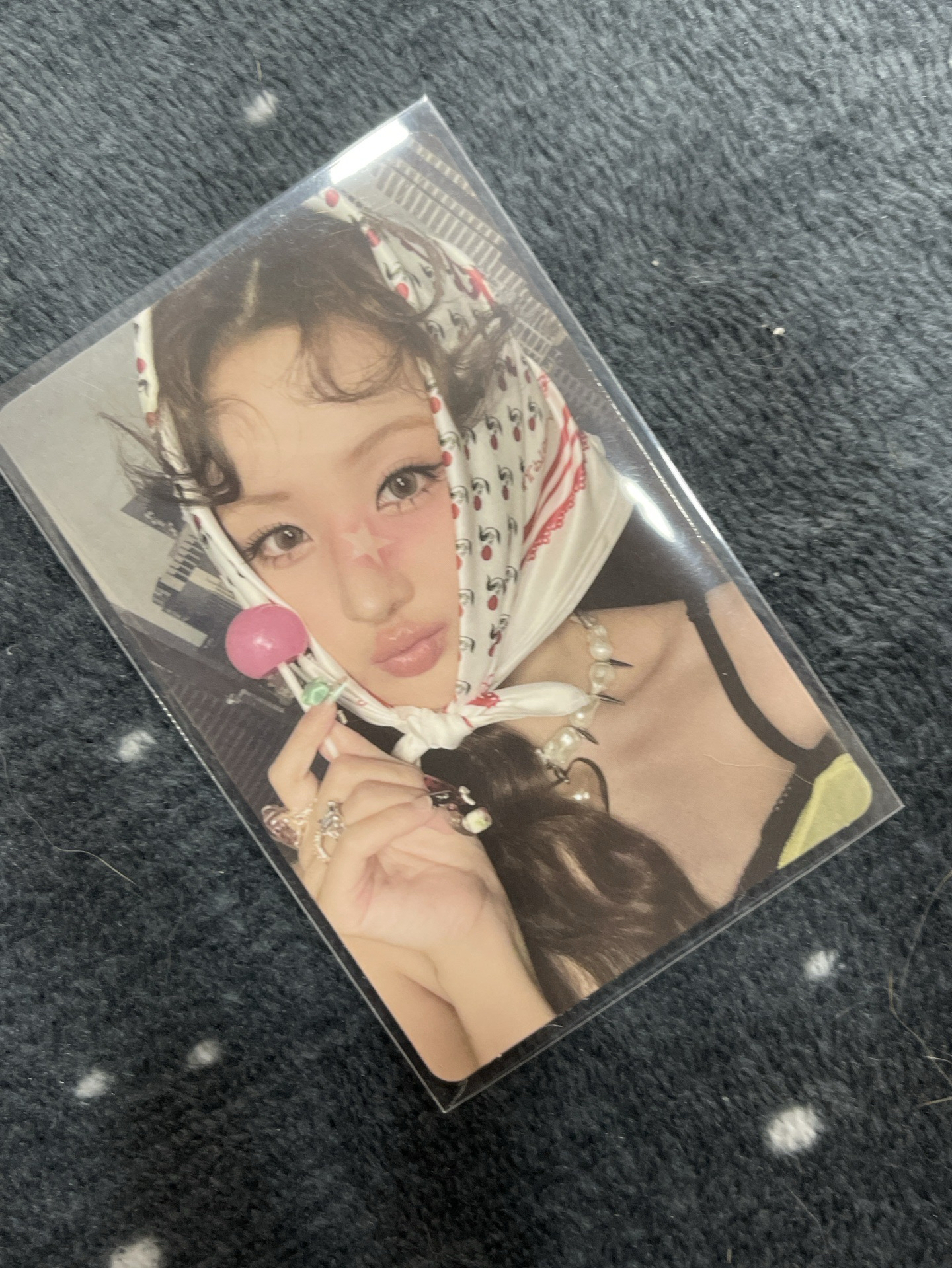 後面那個是小雞..吧？