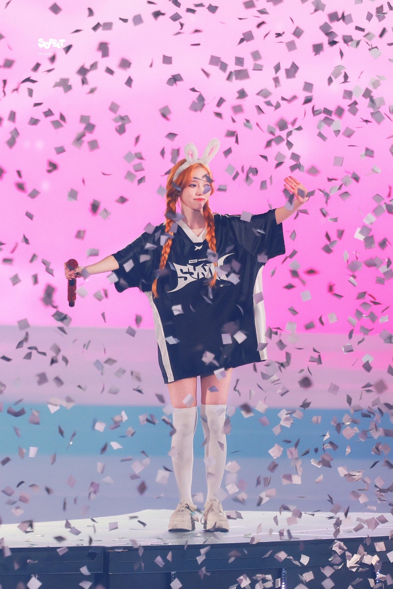 aespa 日本三巡限定運動T恤 金冬天安可同款🧡L