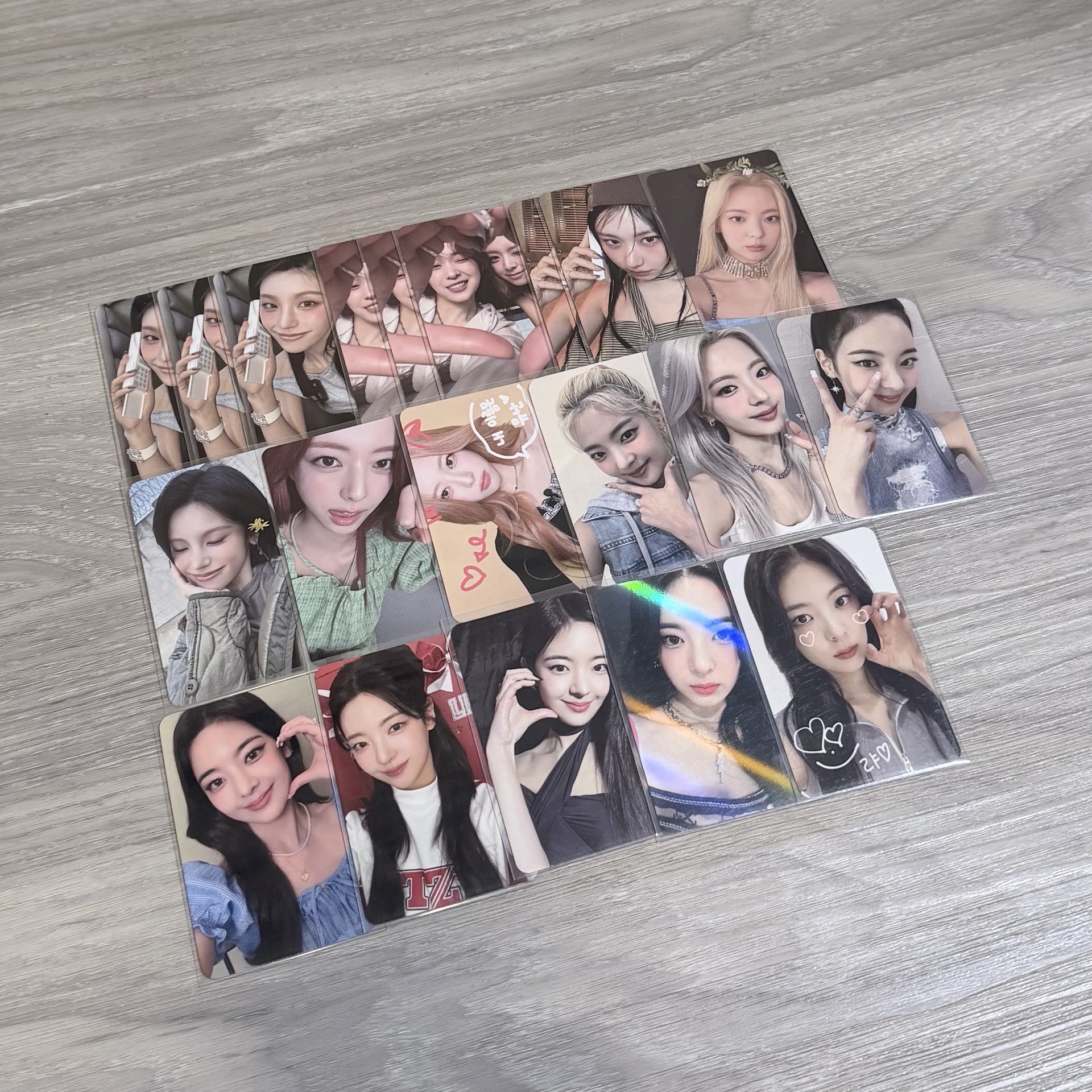 ITZY 專卡/特典/週邊/娃娃