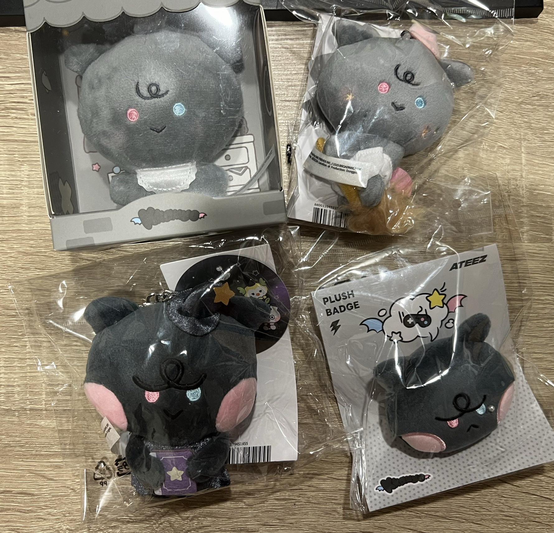 《現貨馬上出》異色瞳小惡魔set 四件套一次擁有