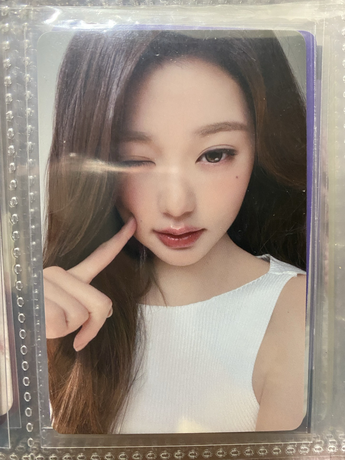 IVE 張員瑛 Wonyoung Dr.Althea 白衣wink戳臉代言卡