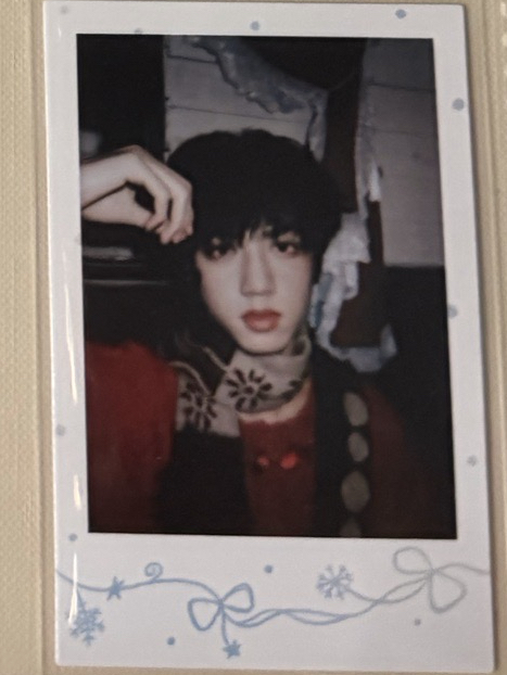 張桂源奔跑三拍立得