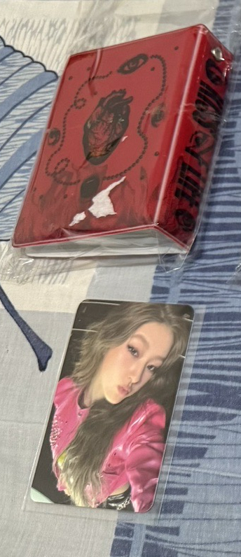 KIOF單曲二sw快閃咖啡廳小卡冊+Hanuel小卡