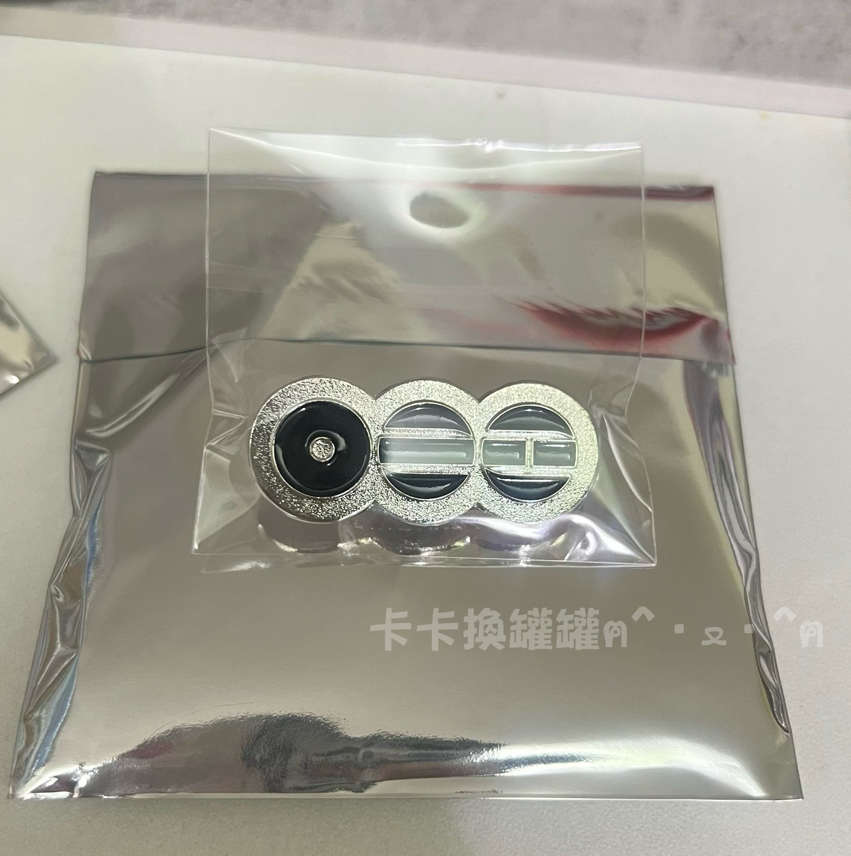 黑色Logo