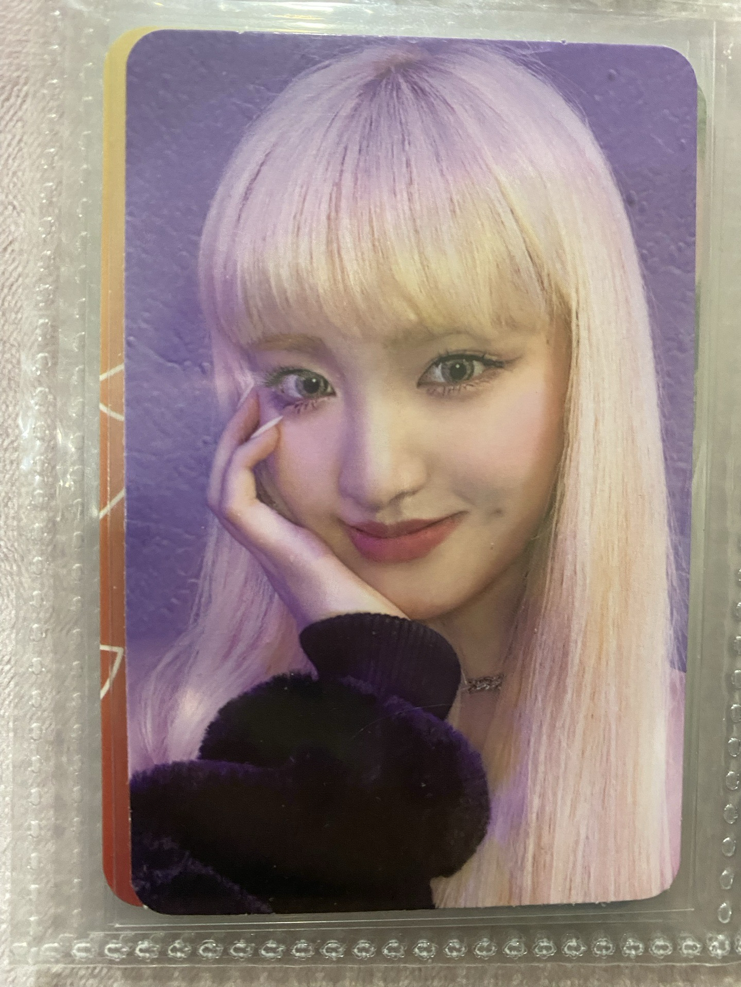 IVE 金志垣 Liz ELEVEN 蝦皮栗 紫光金髮托臉黑衣