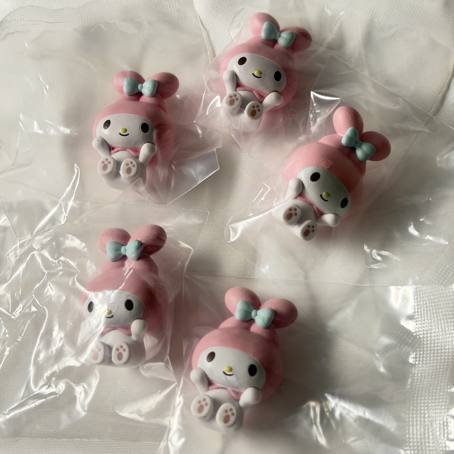 三麗鷗變裝兔子 美樂蒂扭蛋