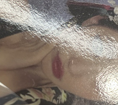 小坑如圖