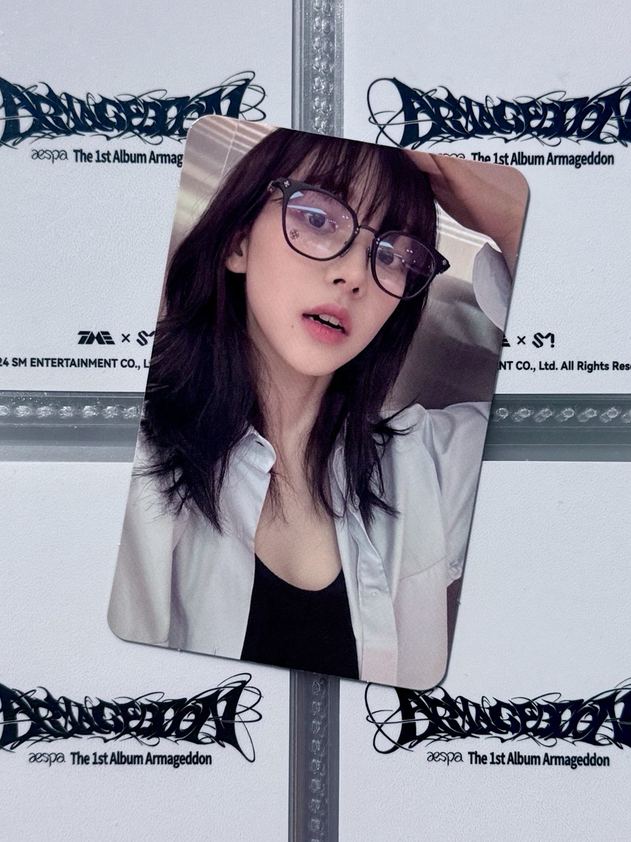 KARINA SM簽售卡