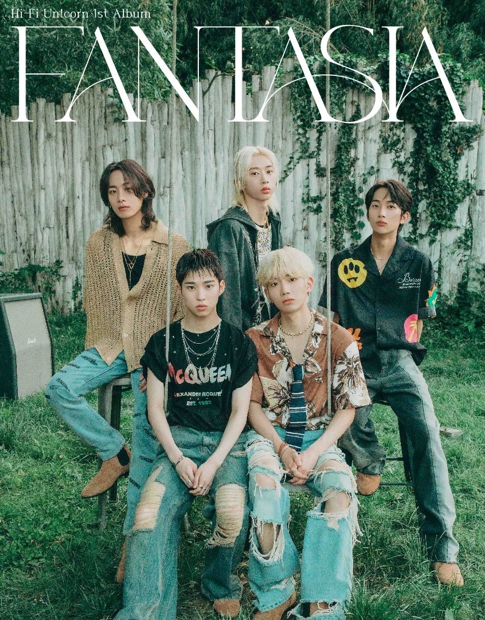 1st ALBUM 『FANTASIA』