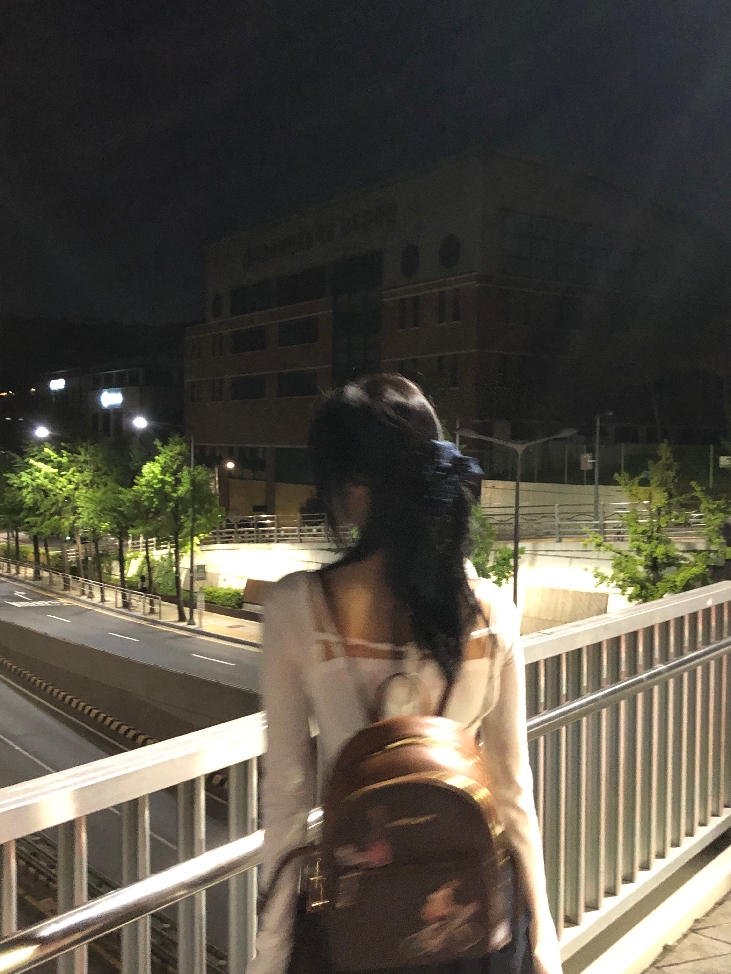 Bella