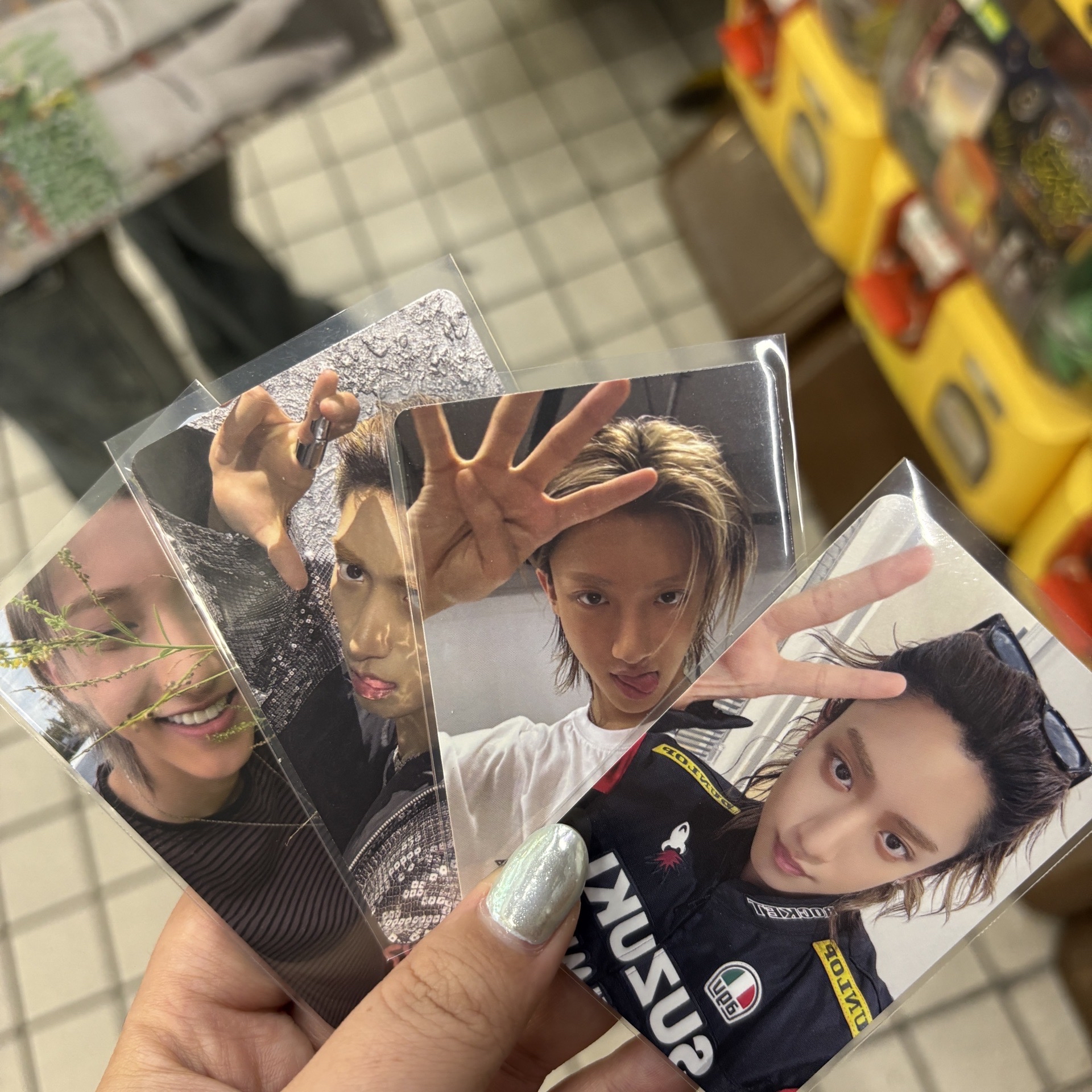 現貨 四張