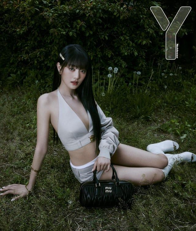 Miu Miu x Y Magazine第 10 期