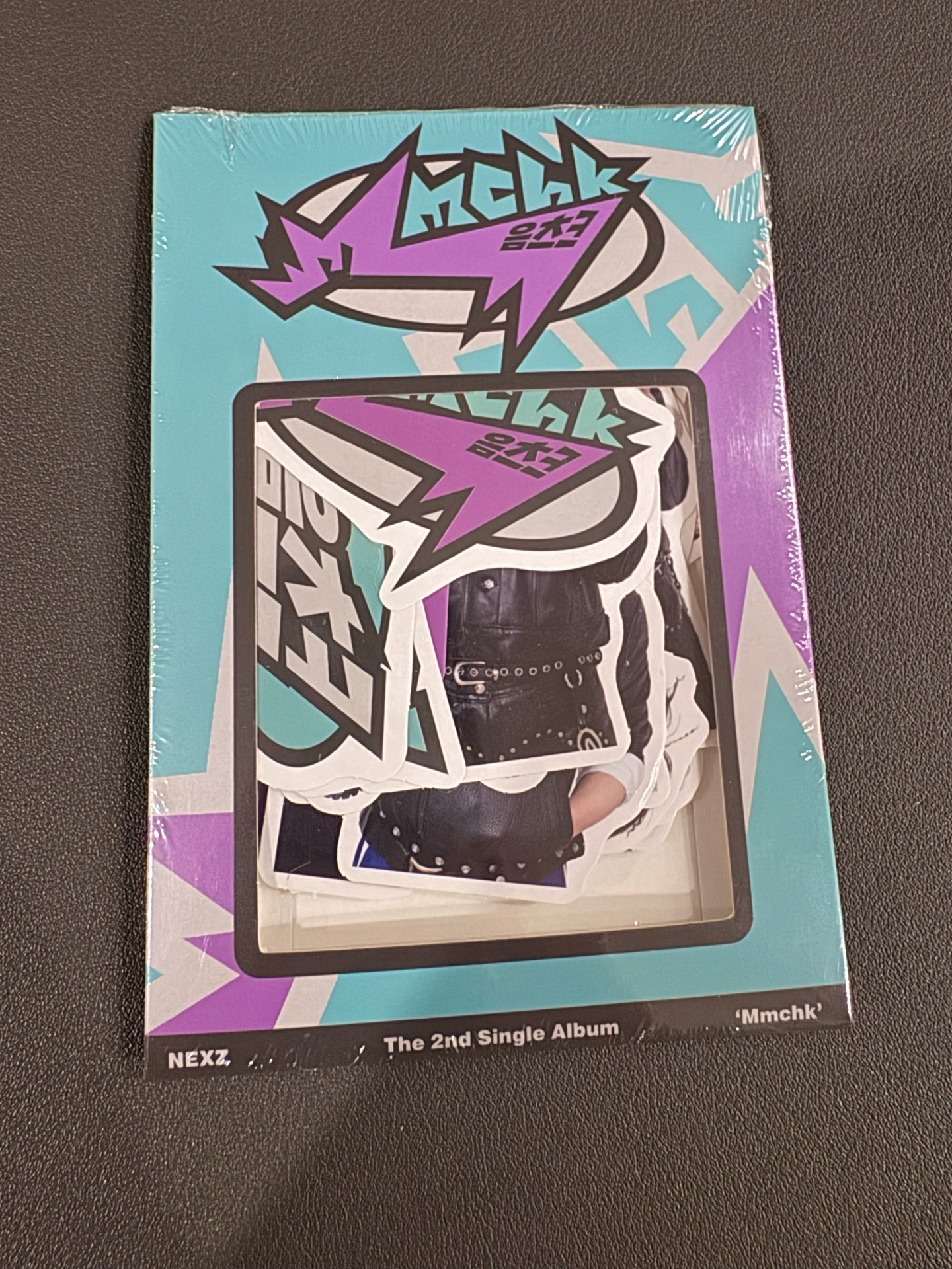 （全新未拆） Mmchk 貼紙專輯 Umm…Sticker Ver. NEXZ