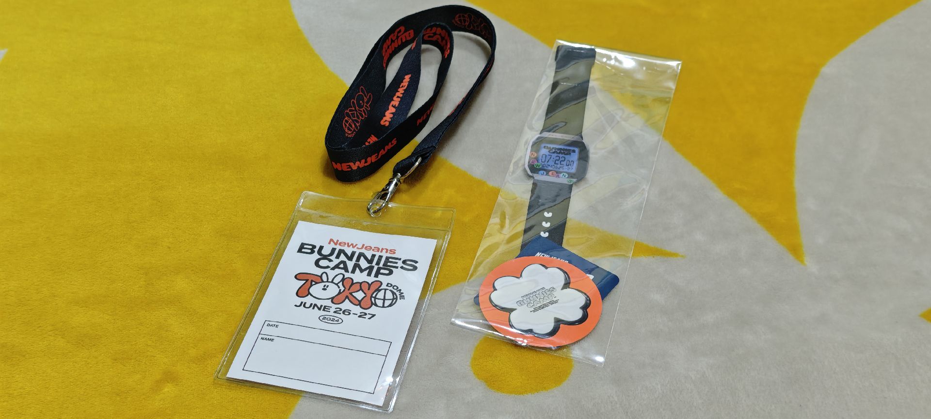 NewJeans BUNNIES CAMP 2024 東京巨蛋場 入場識別卡套+手錶紙腕帶