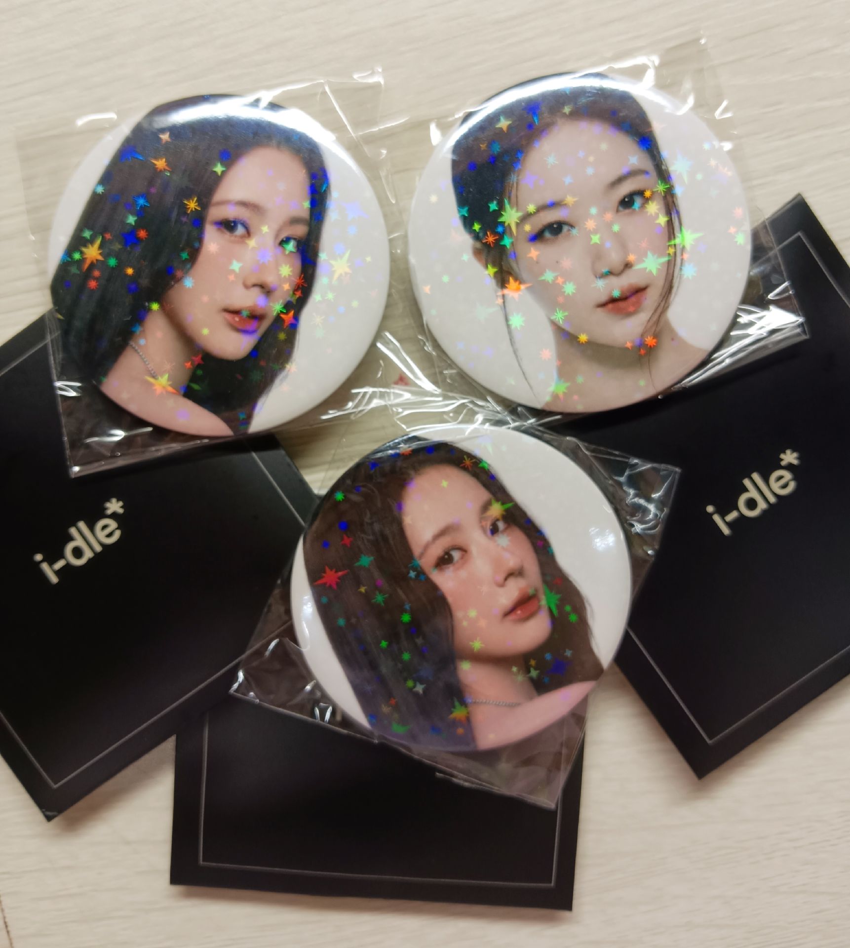 idle/舒華&薇娟/711徽章