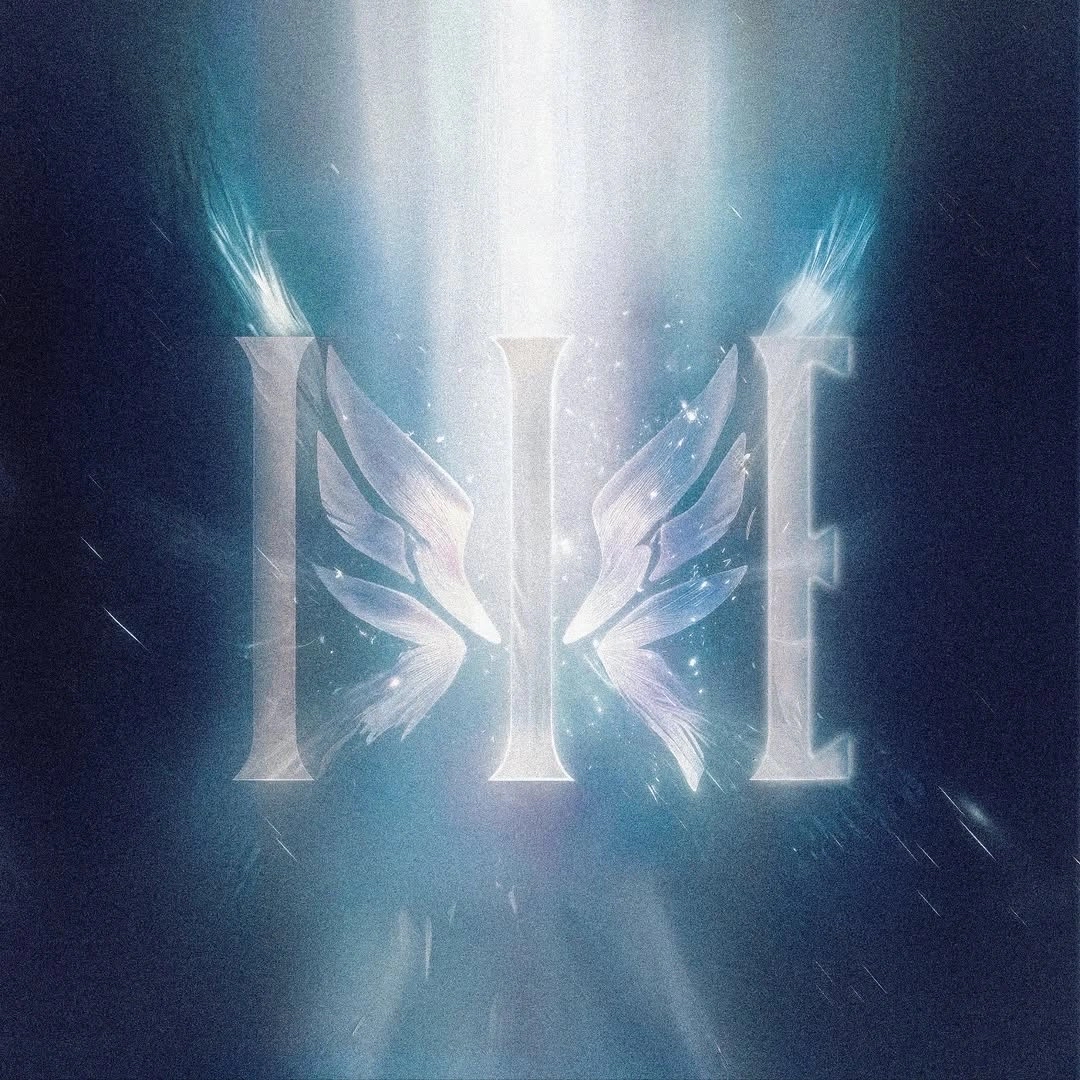 1st EP <IRIDISCENT>