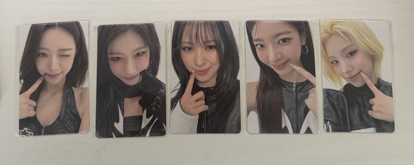 itzy 三巡場週線上滿額一套