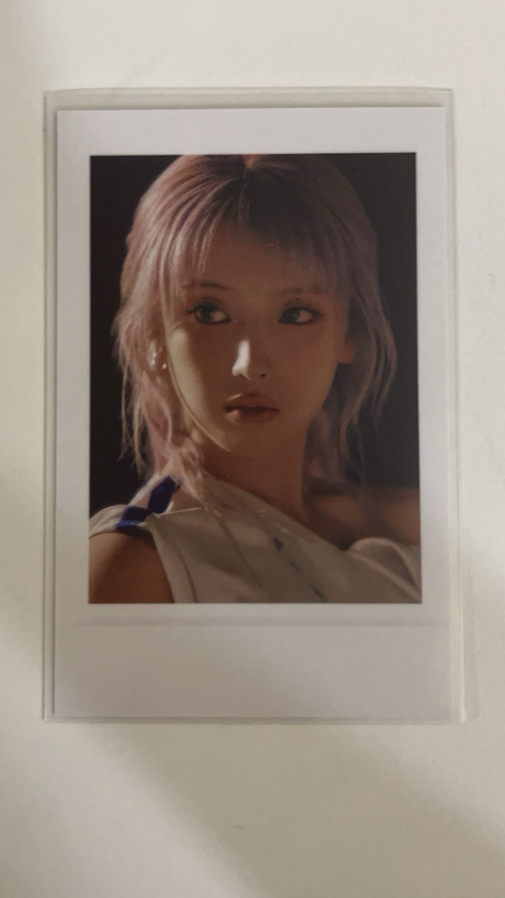 Jiwoo預售特典