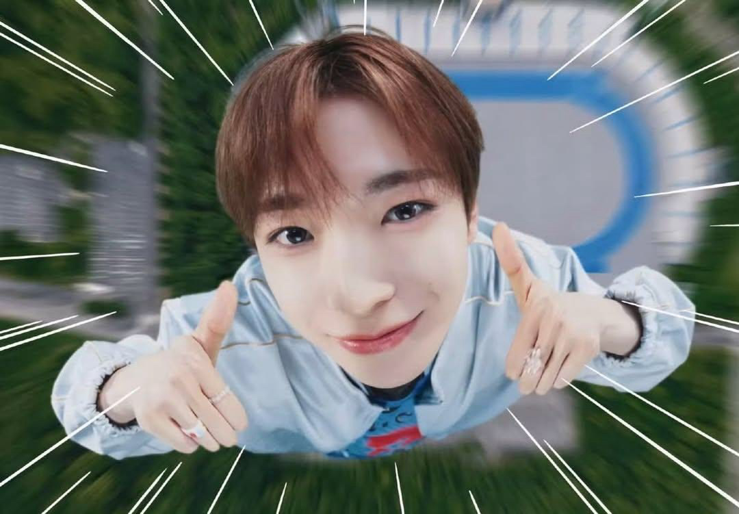 윤