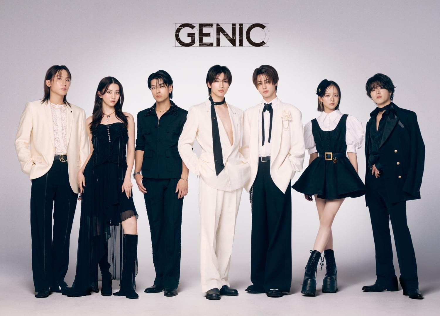 CIRCLE -BEST of GENIC-