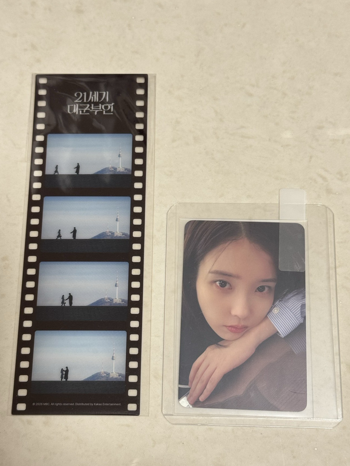 21世紀大君夫人快閃店 IU滿額卡＋膠片🎞️