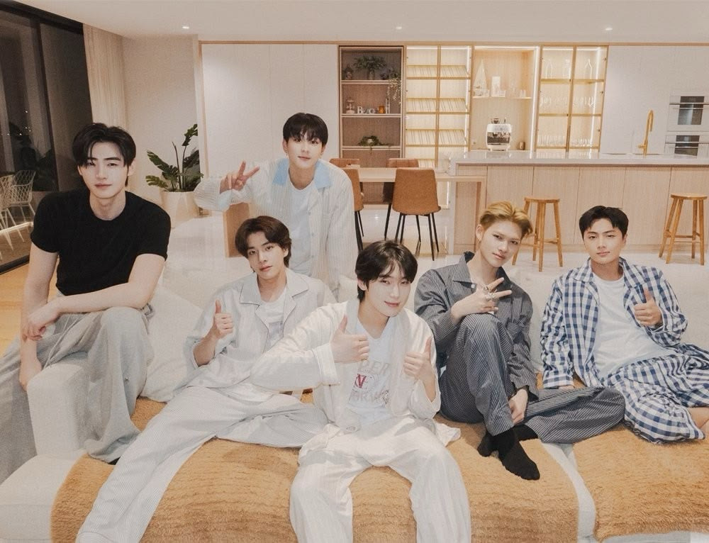 닝