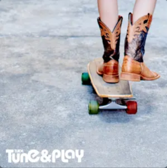 TUNE & PLAY