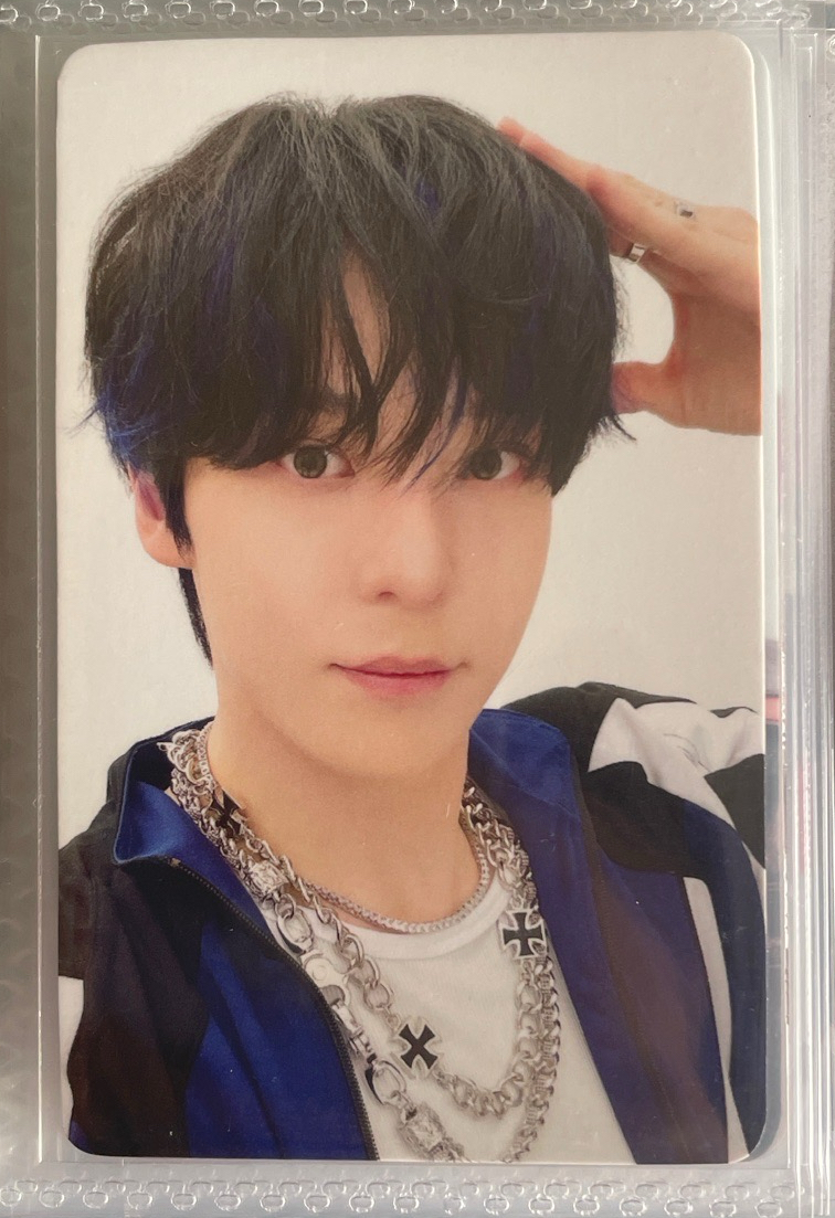 ATEEZ 潤浩 HMV 線下抽選卡的