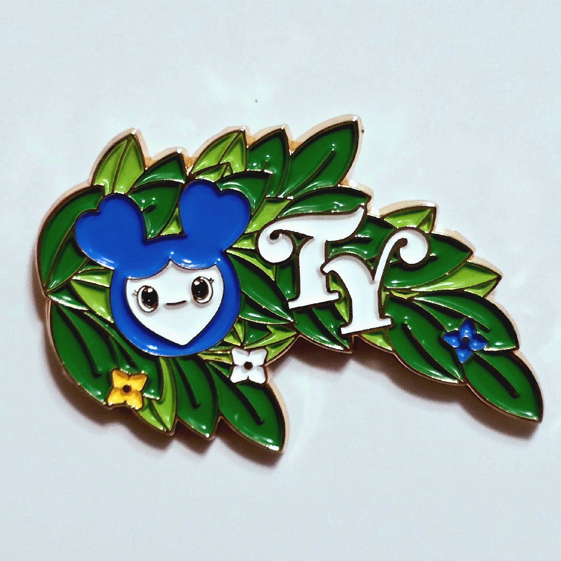 （有原包裝）五巡RTB in JAPAN 瑜徽章 