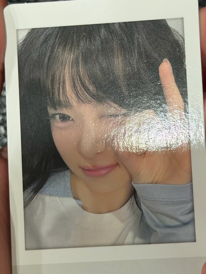 臉頰肉採拍立得