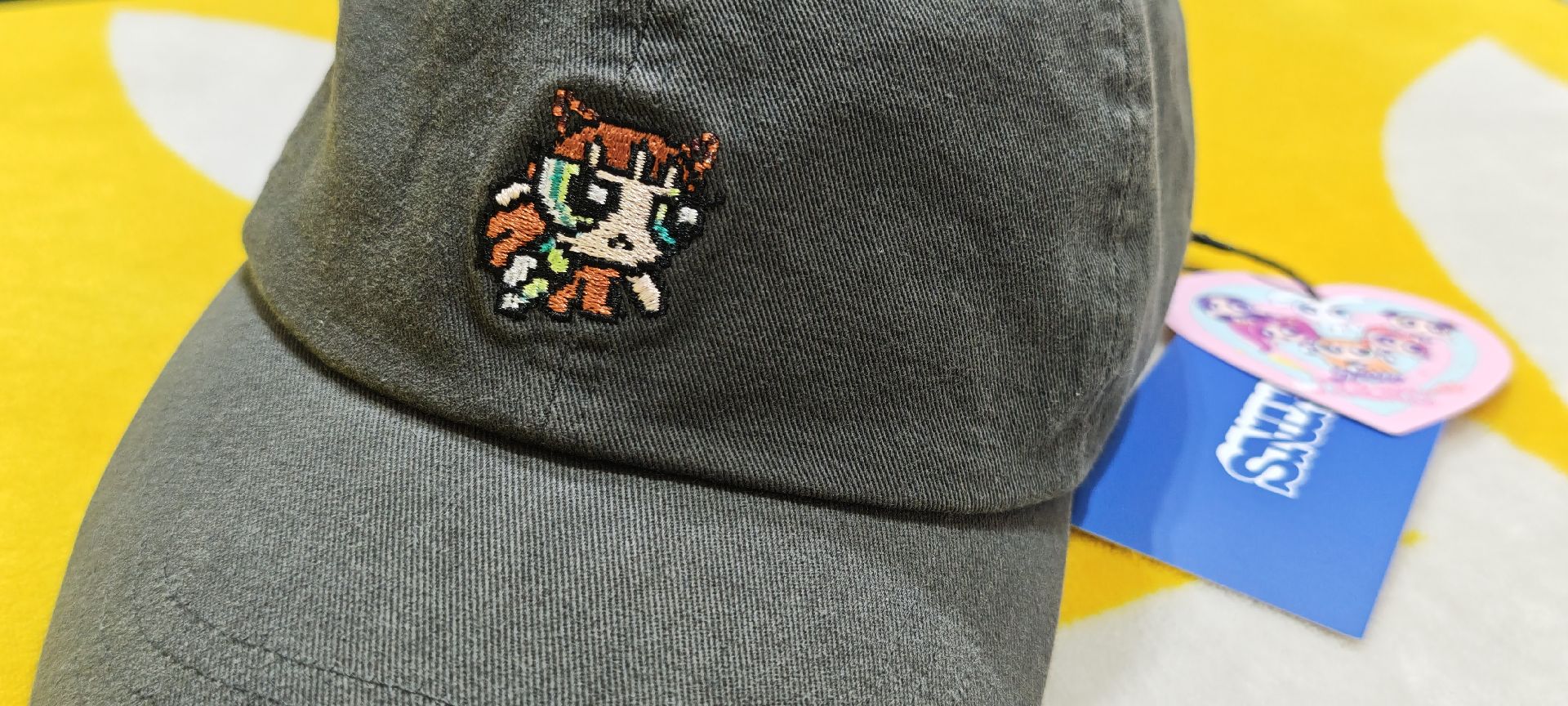 【吊牌未拆全新未使用】NewJeans 飛天小女警聯名棒球帽 - Haerin貓貓THE POWERPUFF GIRLS