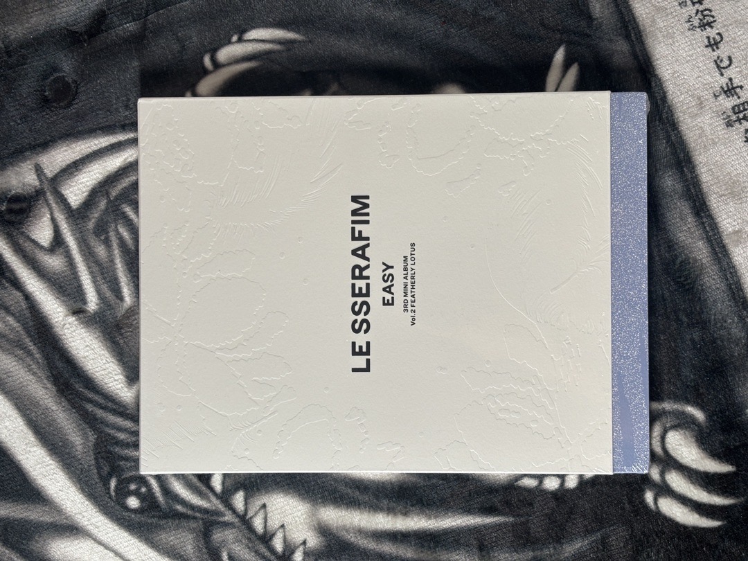 LE SSERAFIM EASY 一般版 未拆專 三本一套🔆