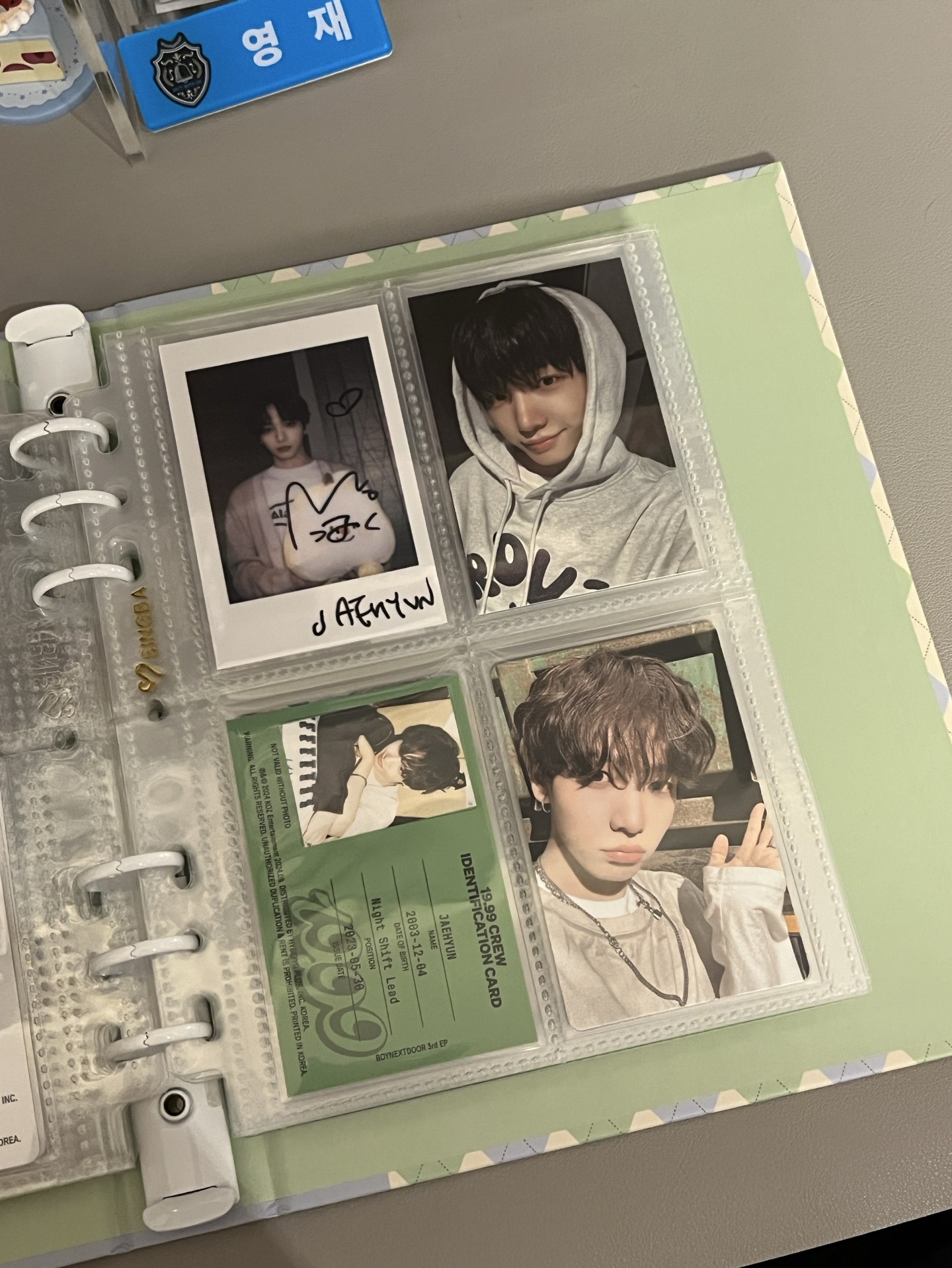 明宰炫（生日卡.黑框眼鏡wvs最後出）